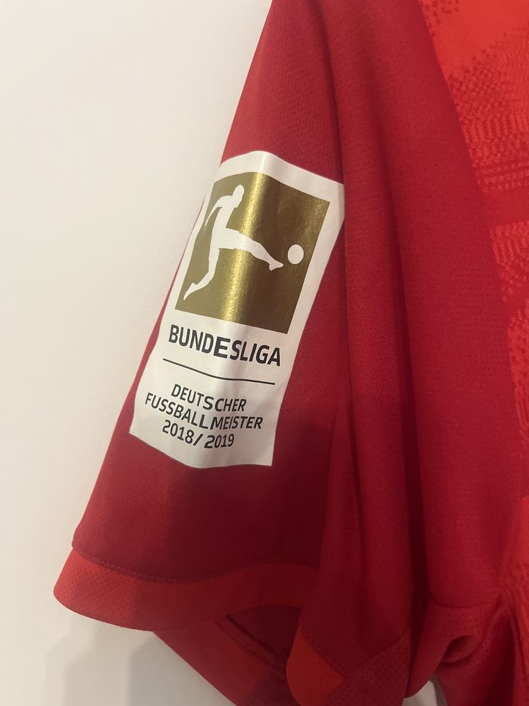 Bayern Munchen 9 Lewandowski. Size L