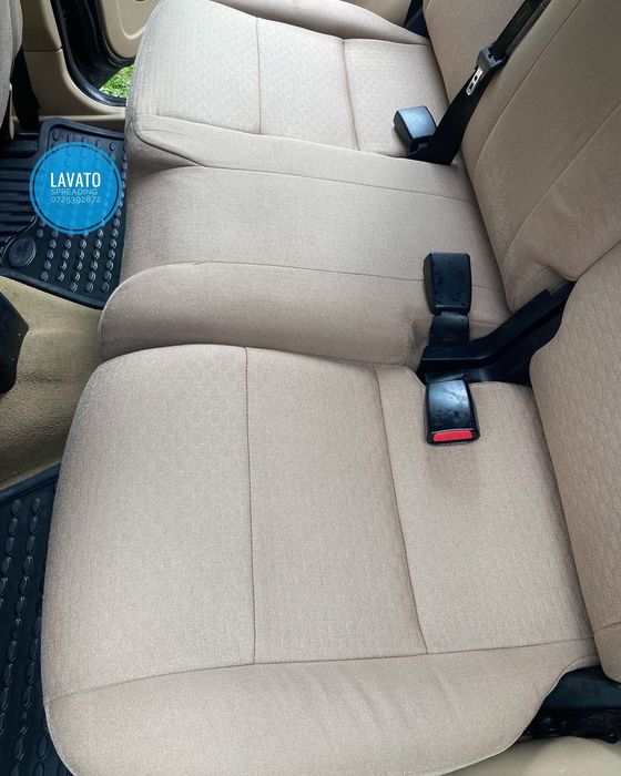 Curatare/ Igienizare tapiterie auto