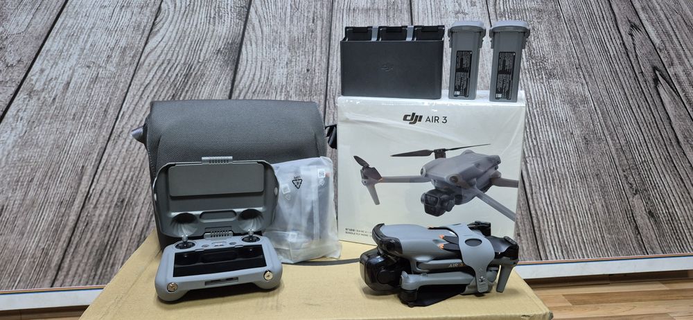 DJI Air 3 Fly More Combo Дрон