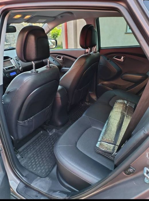 Vând  Hyundai IX35