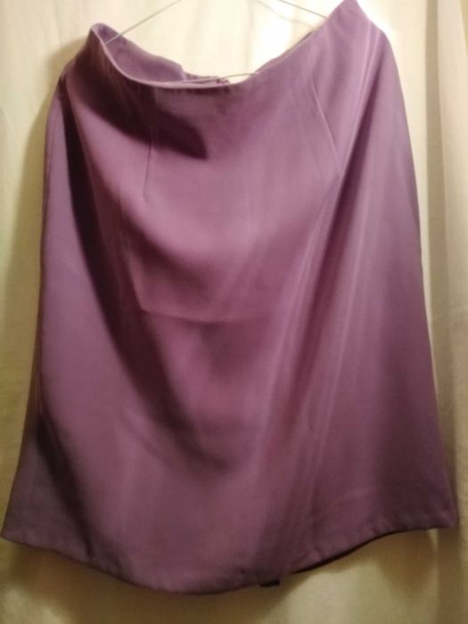 Compleu fusta lila si bluza matase cu model floral