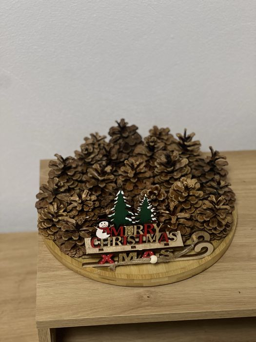 Inchiriez apartament .