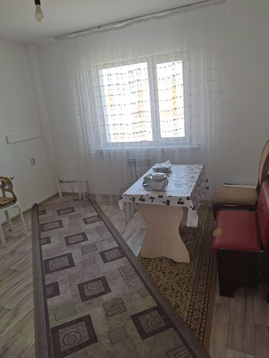 15 мөлтек ауданы 2 бөлмелі пәтер жалға беріледі