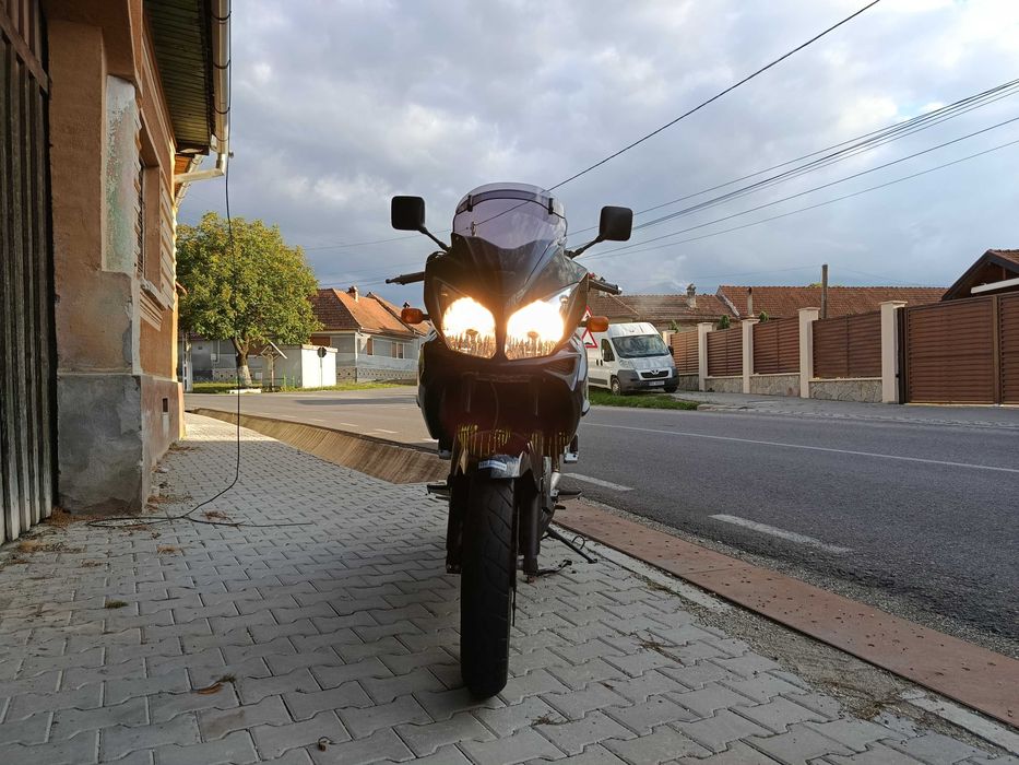 Suzuki v-strom 1000