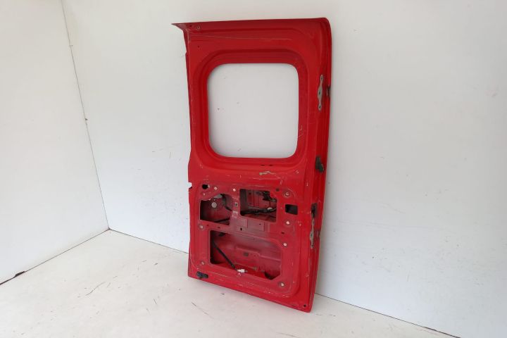 Usa Batanta stanga spate Nissan Primastar  seria