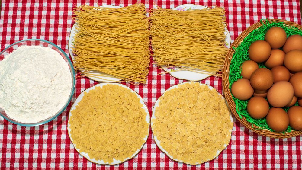 Taitei si paste de casa cu oua