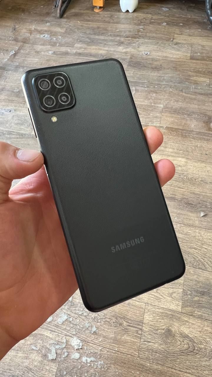 Samsung A12 IDEAL srocno satiladi