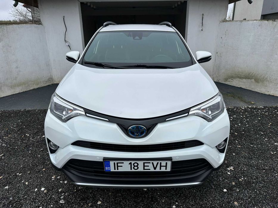 Toyota RAV4 STYLE Hybrid Distronic
