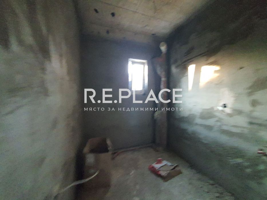 Продава се Многостаен апартамент в Варна, Аспарухово - 187 кв.м за 920 €/кв.м - Снимка #2