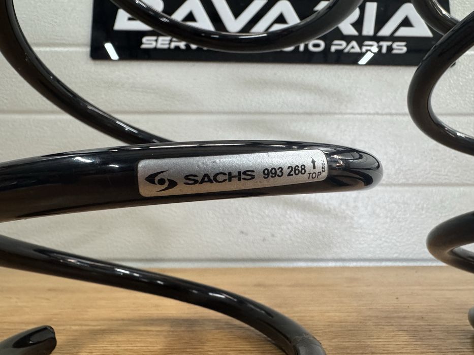 Предни пружини за бмв Е46 330 ХИ  4х4 Sachs