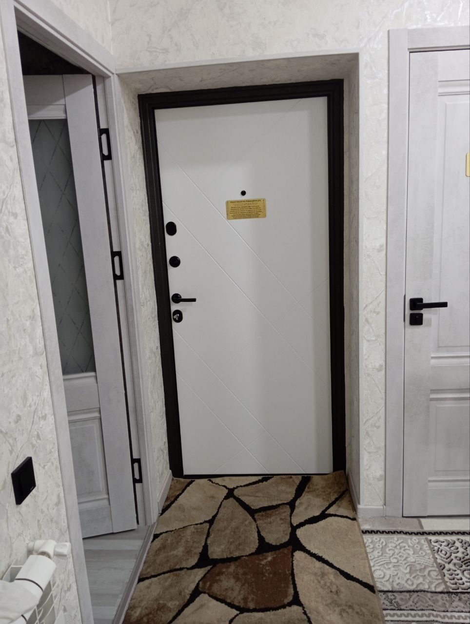 СРОЧНО Продается 2ком квартира !