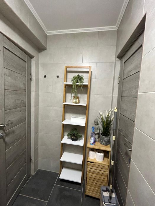 Apartament 3 camere complet mobilat și utilat – zonă centrală Poli 2