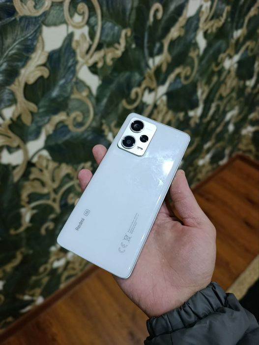 Redmi 12 pro plus 5G ideal