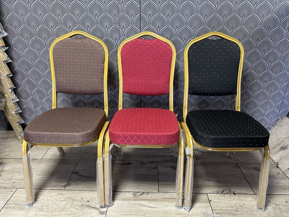 Scaune tapițate pemtru  evenimente, sali conferinte, biserici, birouri