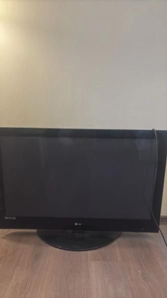 Отдам телевизор lg без интернета жк