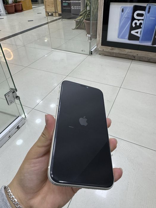 Iphone 11 в хорошем состоянии