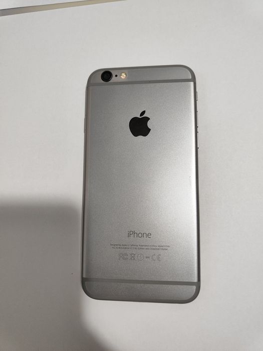 продаю iPhone 6.