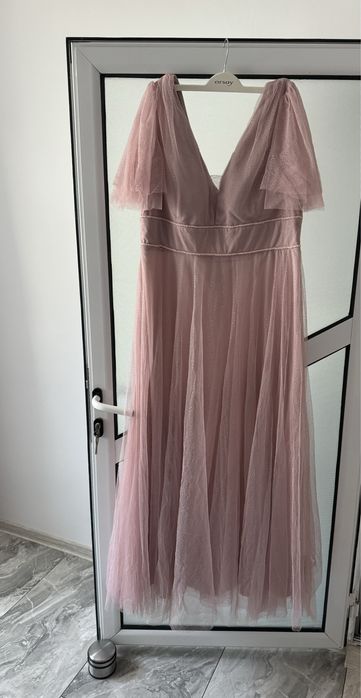 Rochie nunta roz