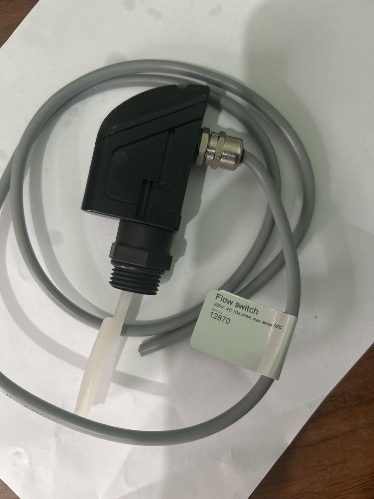 Flow Switch (Переключатель потока) .Flow Switch (Ағын қосқышы)