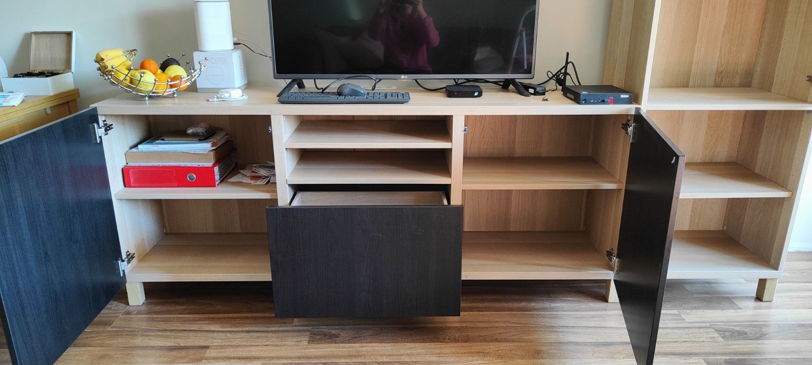 Besta Ikea тв шкаф и колона