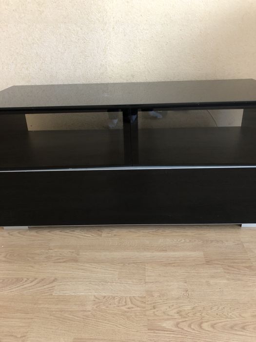 Тумба под телевизор