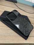 Original Carbon Chehol (Iphone 14 pro)
