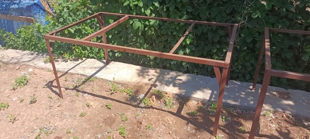 Продам металлический каркас