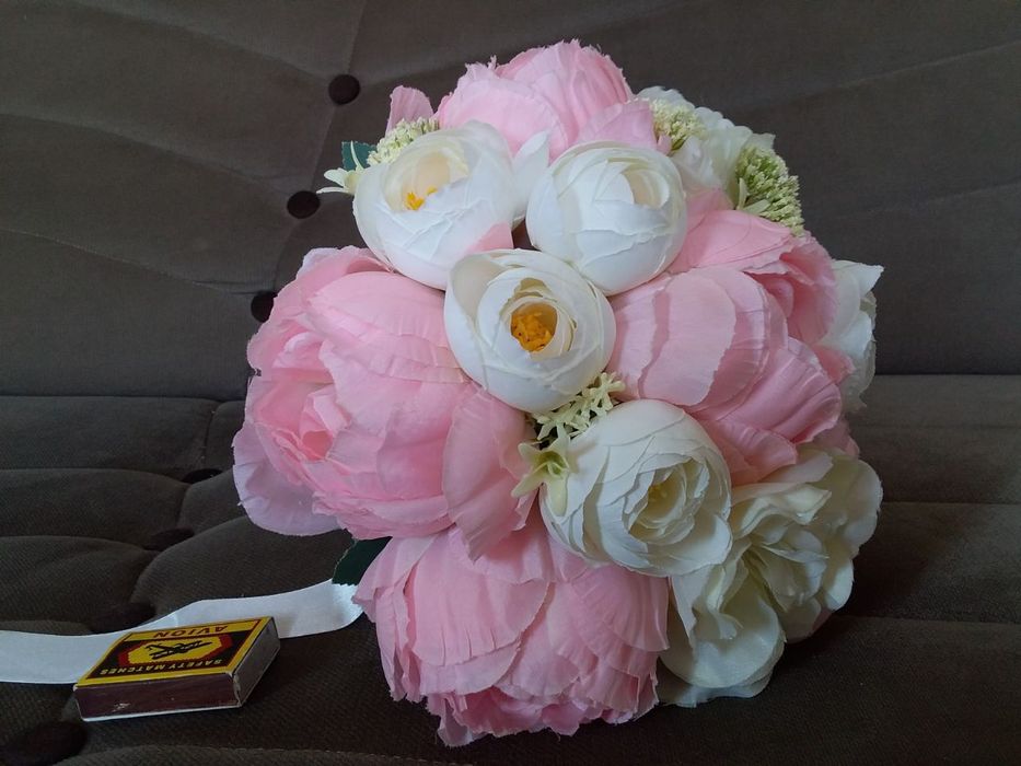 Buket gullarСвадебный искусственных