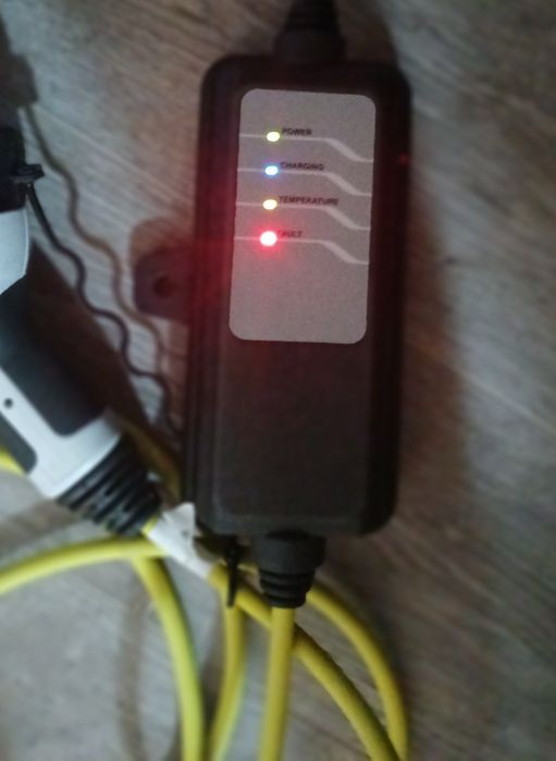 Cablu încărcare casă mașină electrica Bmw