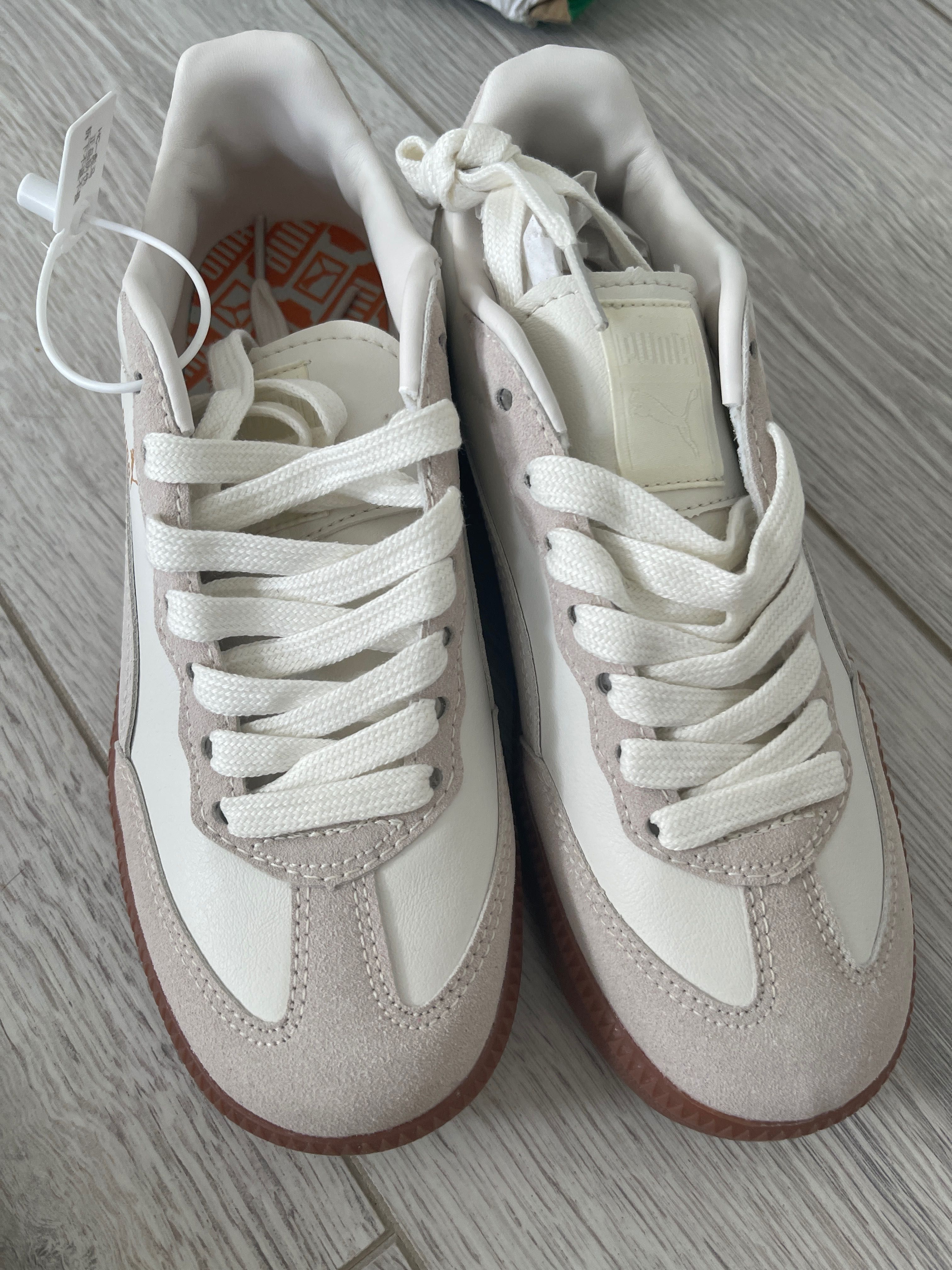 Кеды Puma белые , беж