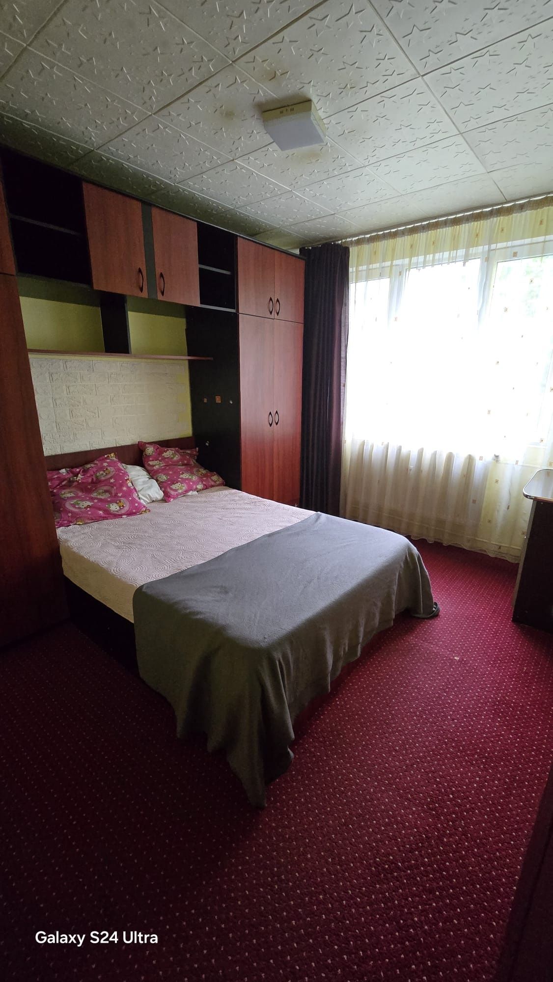 Închiriez apartament 2 camere decomandat