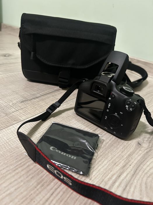 DSLR Canon EOS 4000D