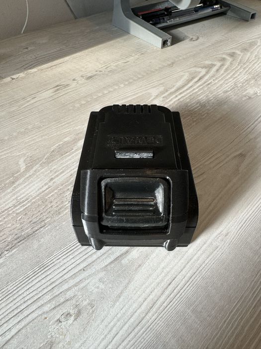 Carcasă pentru baterie DeWalt 18v 5Ah