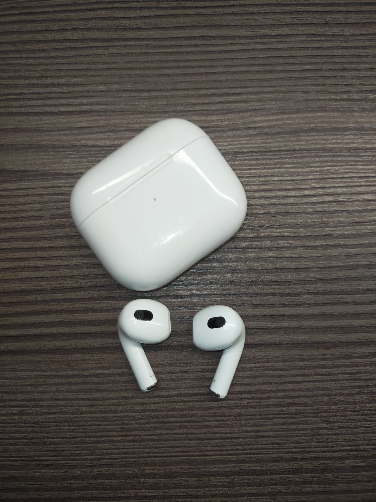 Наушники Apple AirPods 3 (белые)