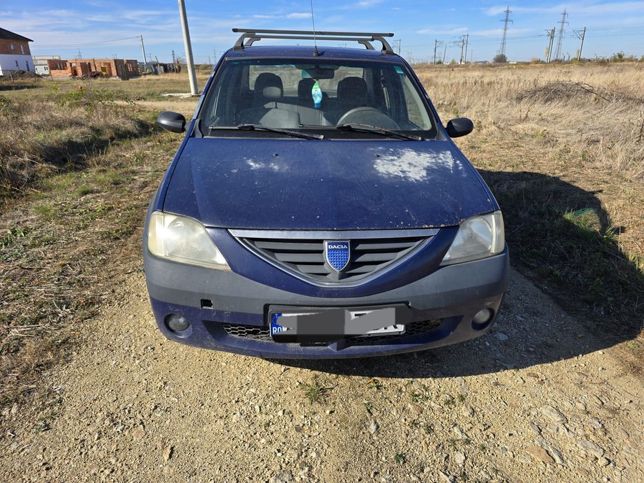 Vând Dacia Logan