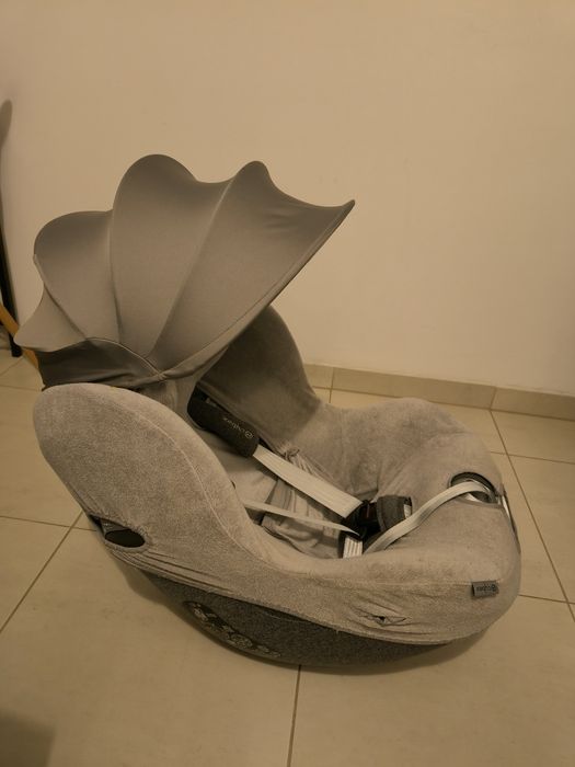 Vând Cybex Sirona T -Size plus