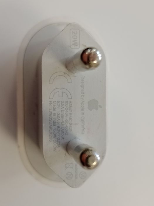 Зарядка для Айфона