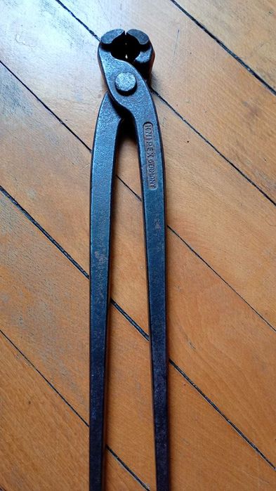 Арматурни клещи KNIPEX 99-300