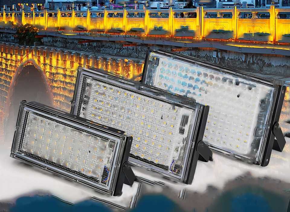 150W LED Прожектор IP65 Водоустойчив AC 220V – Топла Светлина