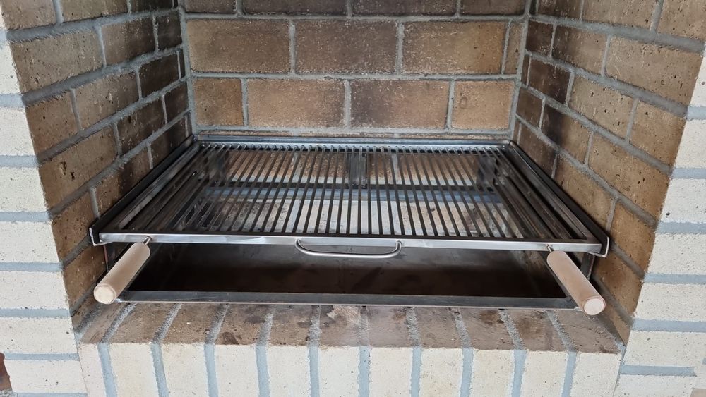 Gratar inox cu dimensiunea dorita