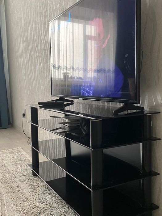 тумба под Телевизор