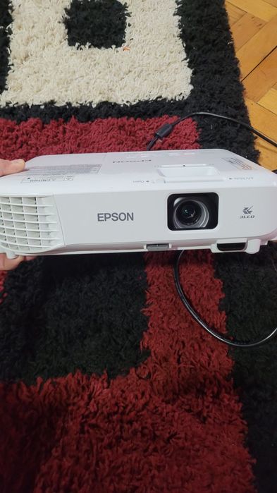 Проектор Epson EB-X05