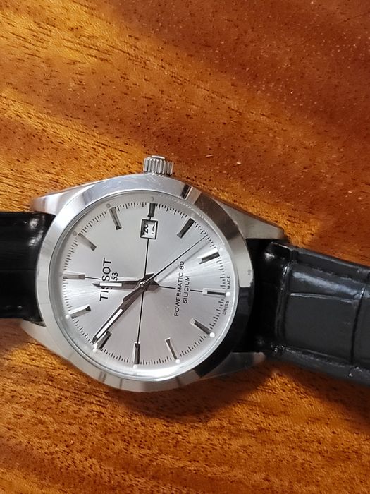 "Tissot Powermatic 80, erkaklar soati
kafolatli, bejirim holatda"
T127
