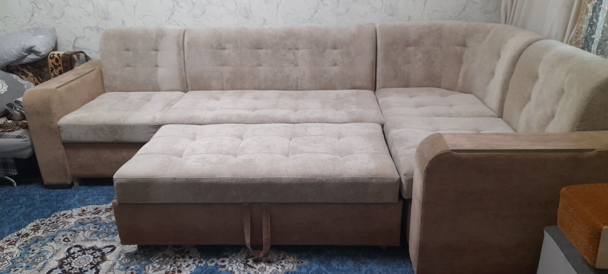 Продаётся диван трансформер.