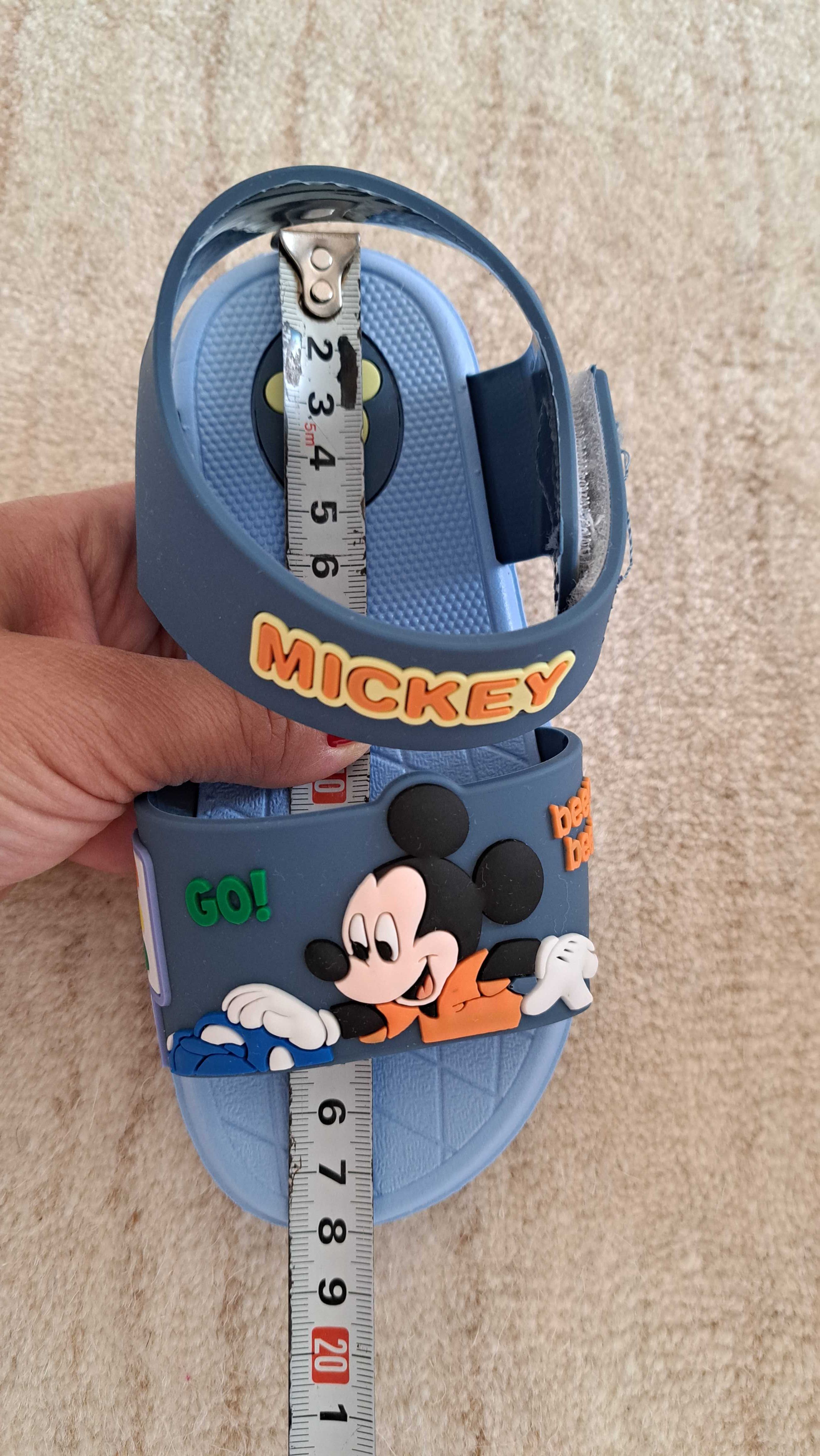 Детски сандали на Disney