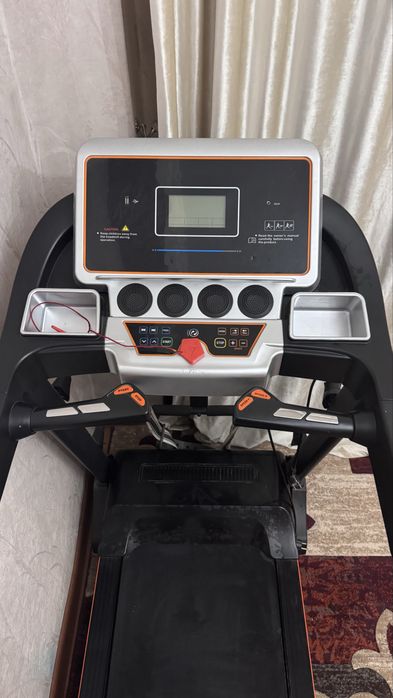 Продам беговую дорожку