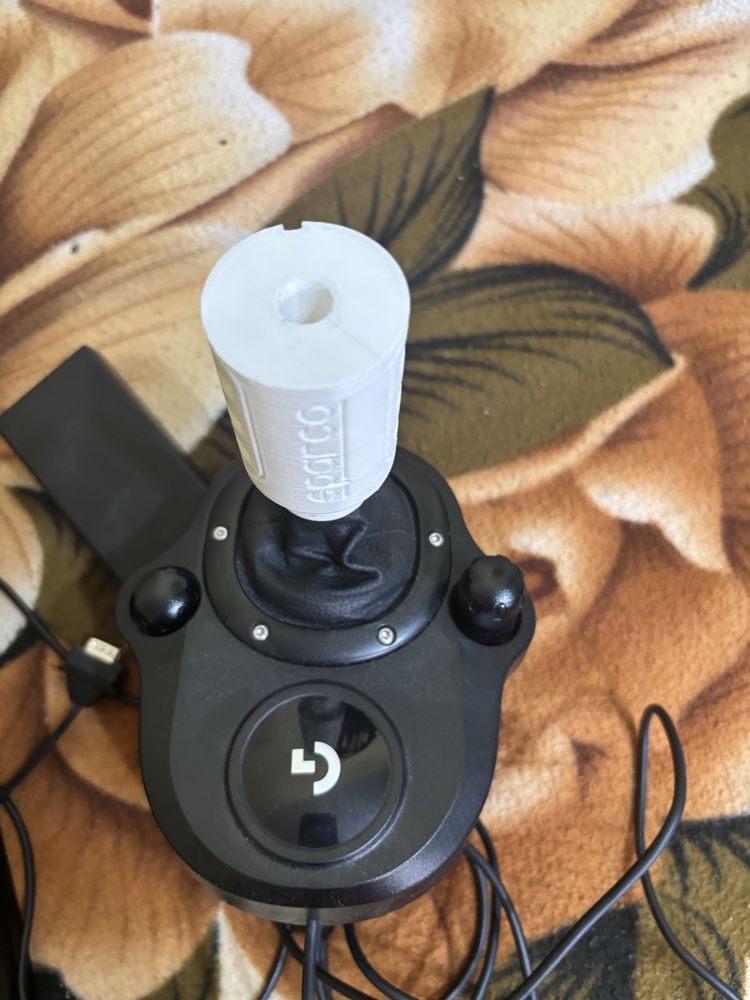 Продавам logitech g920