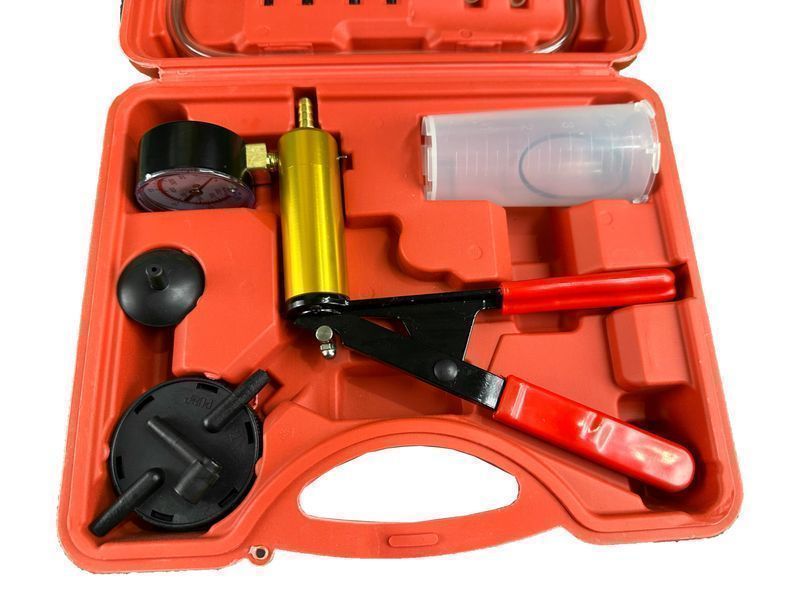 Устройство за смяна на спирачна течност с вакуум помпа gebo tools