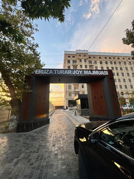 Продажа 99.1м2  3 комнатная