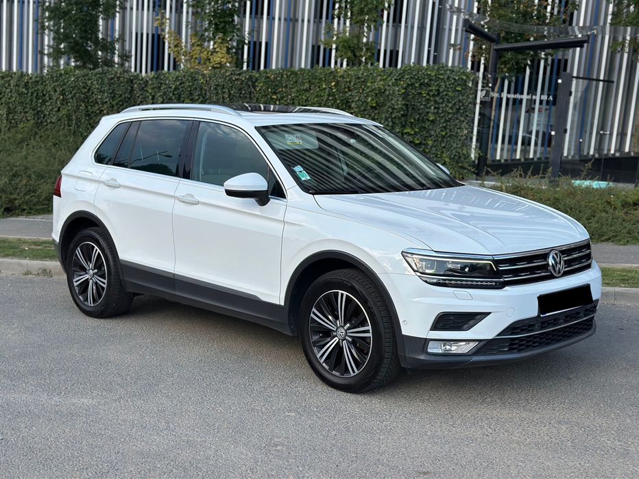 Vw Tiguan 2.0d 4x4 , panorama, full led, head up, distronic